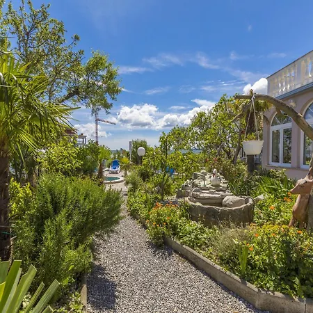 Villa Sumertime