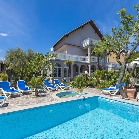 Sumertime Villa