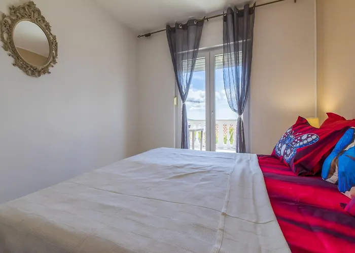 Sumertime تْسْغيكفانِتْسا