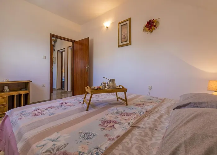 Sumertime تْسْغيكفانِتْسا